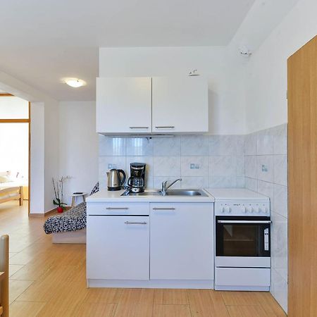 Apartments Adria Turanj Exterior foto
